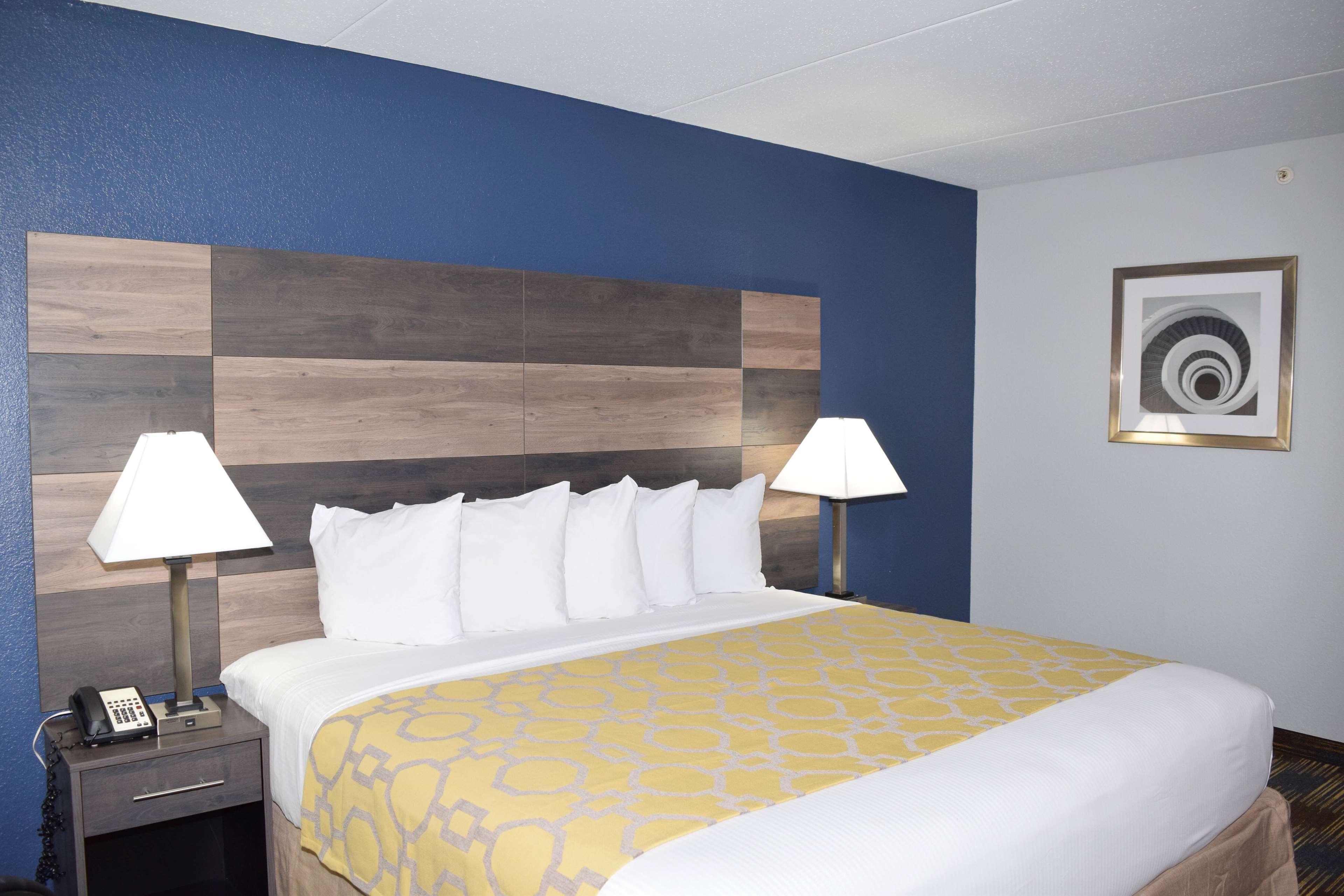 Baymont By Wyndham - Chicago - Addison - O'Hare Hotell Eksteriør bilde